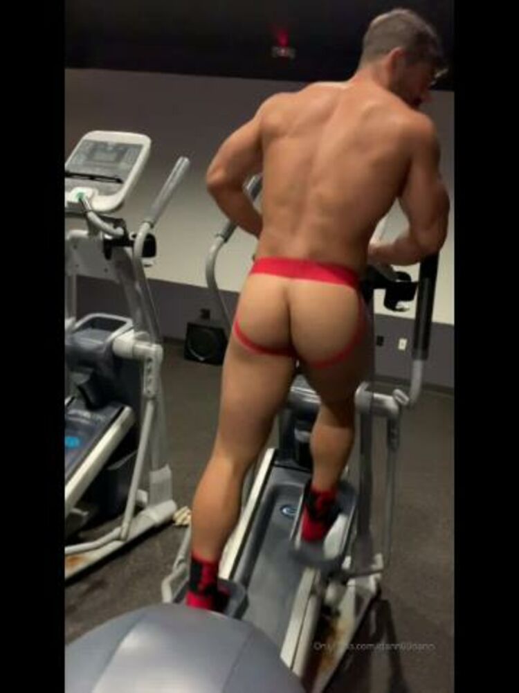 Dan - dann00dann / Onlyfans Danndann - so this is how i work out in texas 15-10-2019 - Fetish