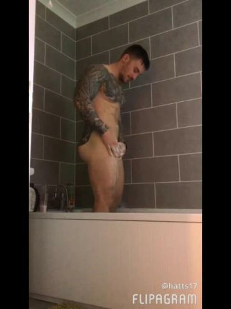 Hatts17 / Onlyfans Hatts - i have received lots of requests for the second part of the bath video here it is 29-01-2018 - Fetish