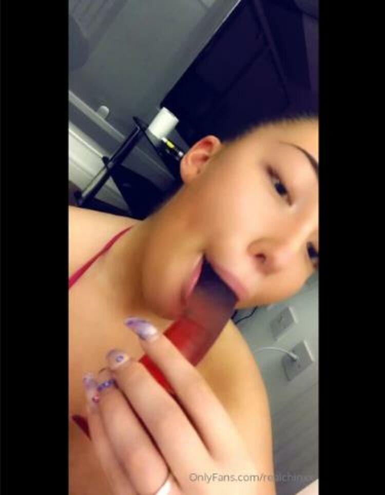 Realchinxx - CHINXX PRETTIEST / Onlyfans Realchinxx i love the feeling of something in my mouth tell me if i made you cum today 12-04-2020 - Cum