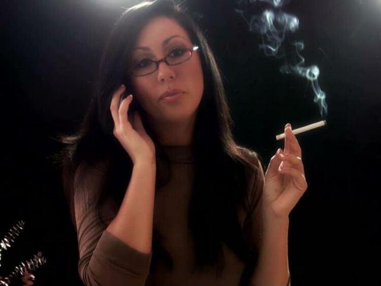 Fetish Of Smoking Girls sexually - Smoking.porn.3595