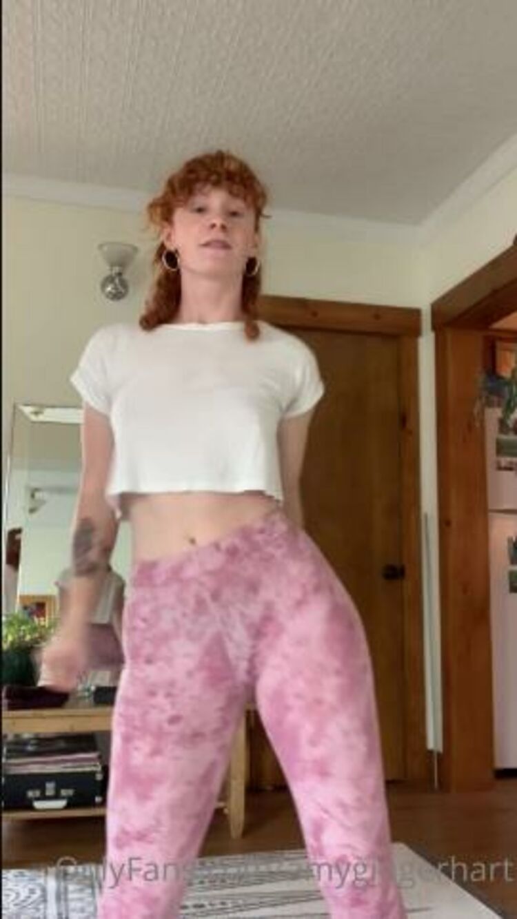 Amygingerhart - Amy Hart / Onlyfans Amygingerhart who else is having a wonderful day 18-11-2020 - African