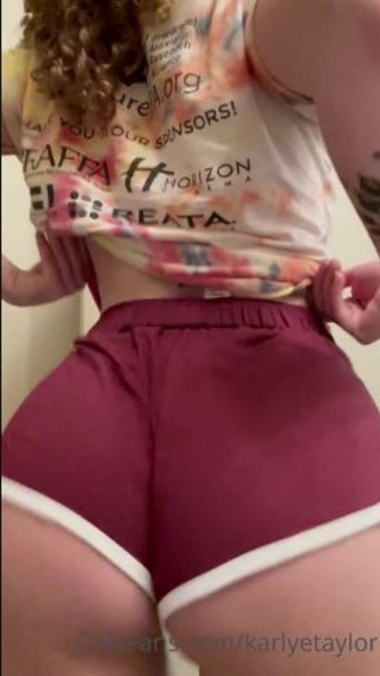 Karlye Taylor / Onlyfans Karlyetaylor ill be sending the full vid in the dms soon 23-03-2021 - Fetish