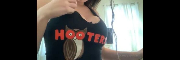 Freedddbri - daddys girl / Onlyfans Freedddbri the hooters video of me stripping off my uniform then fucking myself with my toy until the cum drips down my leg has been sent t 22-03-2021 - Cum