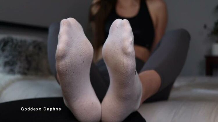 Goddexx Daphne – Hottest Foot Tease