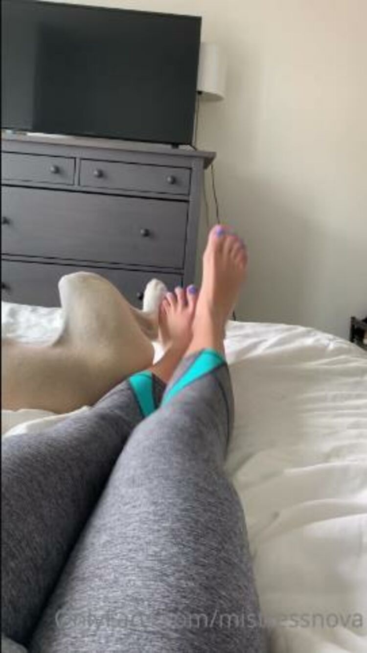 Goddess Nova - worshipnova / Onlyfans WorshipnovaA delicious two minute foot worship clip with a special appearance by My pup This bab - 05-05-2020 - Worship