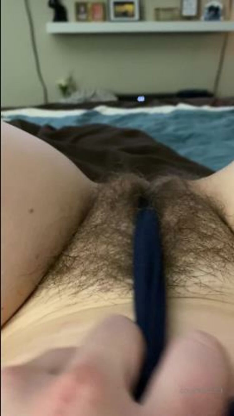 CountryBanger / Onlyfans Netflix and chill You guys say you like hairy pussy well - 13-02-2020 - Fetish