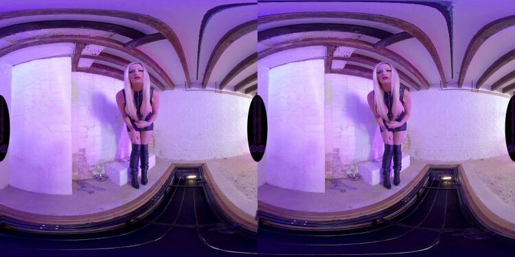 The English Mansion – Mistress Nikki Whiplash – Subterranean Imprisonment