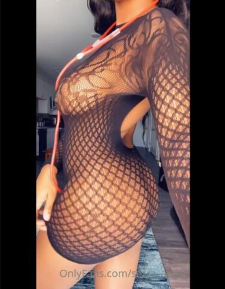 Serra Angel / Onlyfans Serraangel - make sure you have me added on snap so you can see me in a sexy dress and my cats running 18-11-2020 - Sex