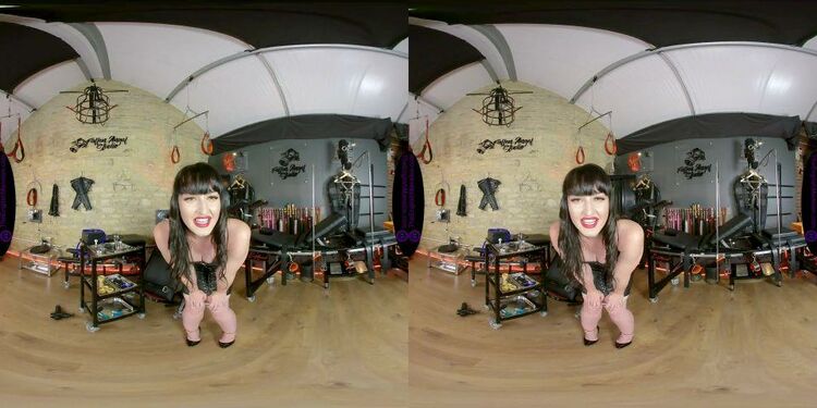 The English Mansion – Miss Vivienne lAmour – Dungeon Bound – VR