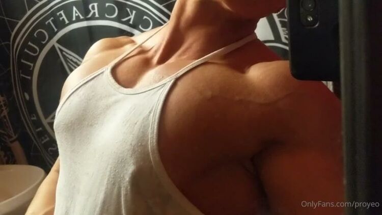 MuscleGeisha / Onlyfans Musclegeisha - fuego pec tease the iron mrs musclegeisha 11-11-2020 - Muscle