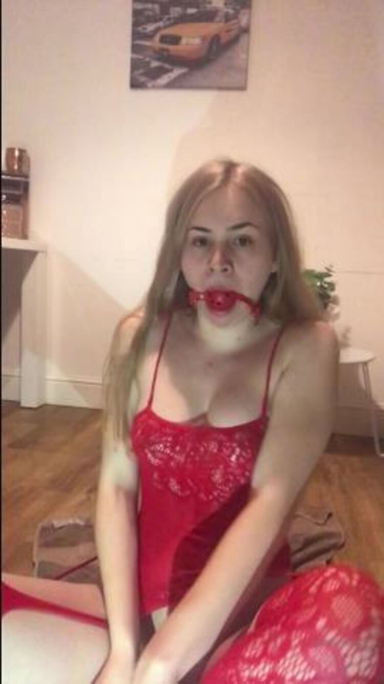 British barbie - latinmoniquexx / Onlyfans Latinmoniquexx - you enjoying your friday night 22-11-2019 - British