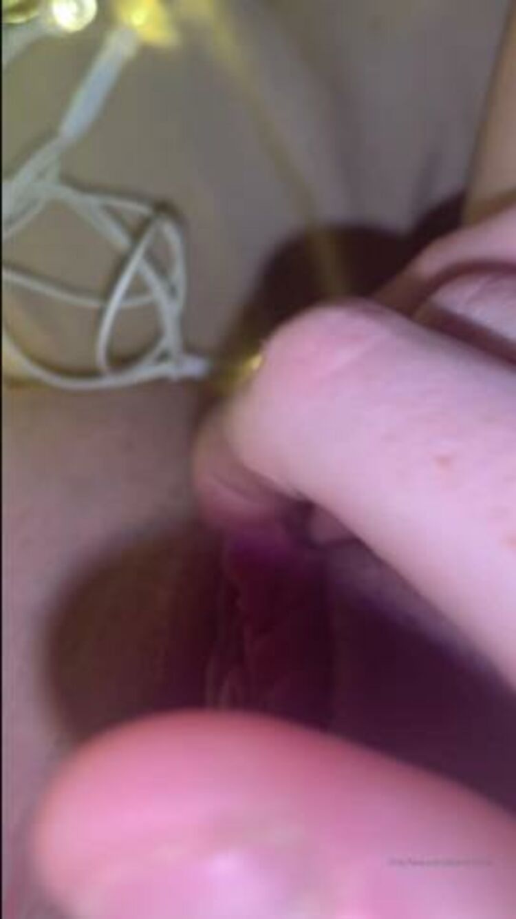 DITA DOLLFACE / Onlyfans Ditadollface - just a bit wet 04-12-2019 - Bisexual