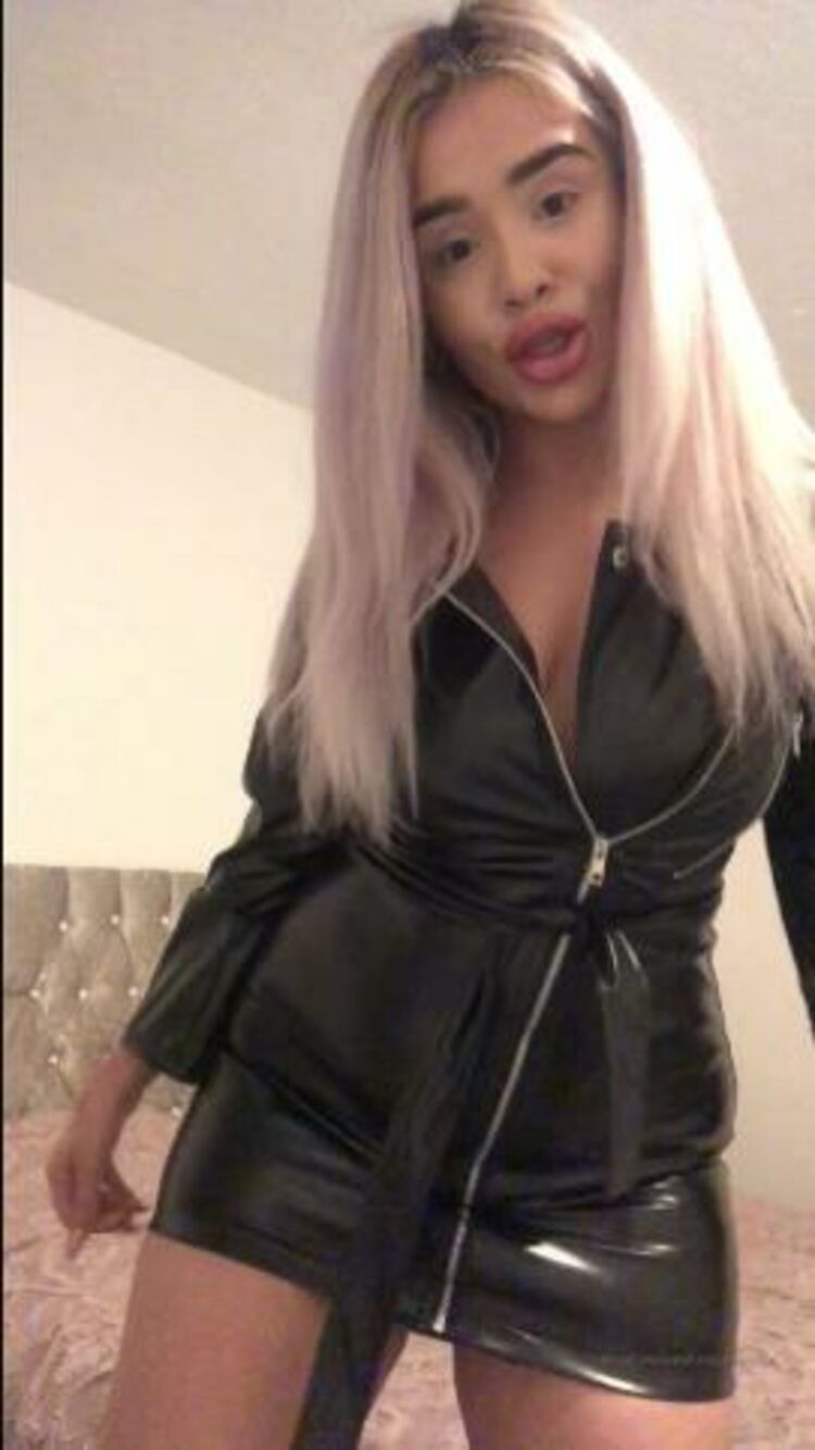 QUEEN CANDICE - findomcandice / Onlyfans Findomcandice - video im so hot i love teasing you with all my new leather hehehe gan 12-11-2019 - Fetish