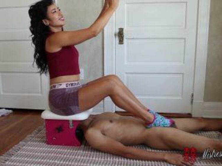 LUCY KHAN Crusty pantie smother box sock job – Dirty panty facesitting