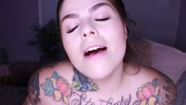 Onlyfans A very sensual close up eye fuck joi video where you cum all over my face at the end - Cum