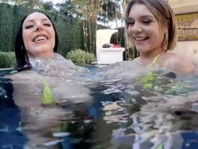 Angela White & Gabbie Carter – Getting wet with Gabbie Carter 11-10-2021