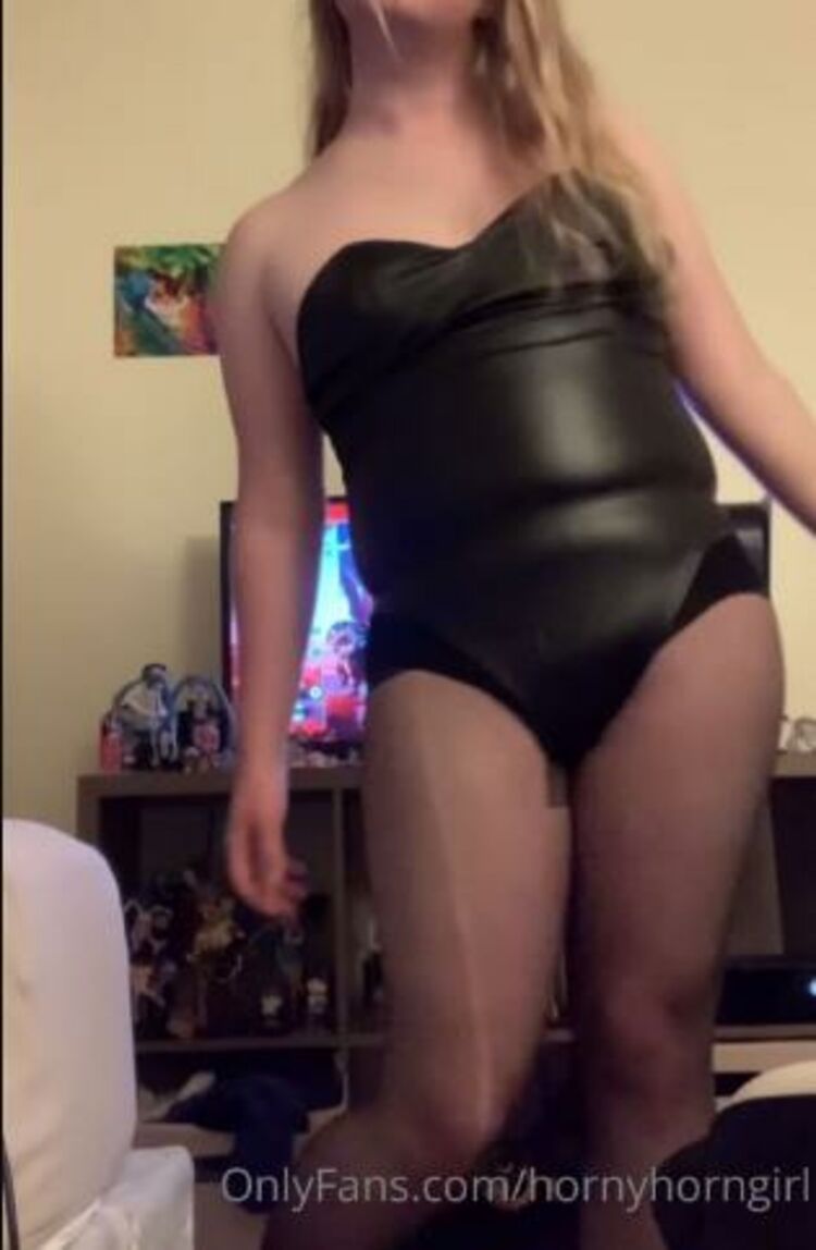 Sophiemeus / Onlyfans - sexy bunny girl alert 19-04-2021 - Girl