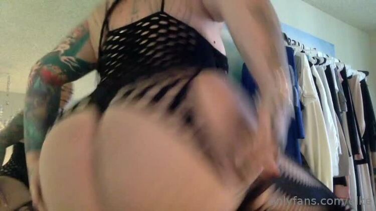 ELKE - elke1 / Onlyfans Elke - black fishnet nothing better 10-02-2019 - Black