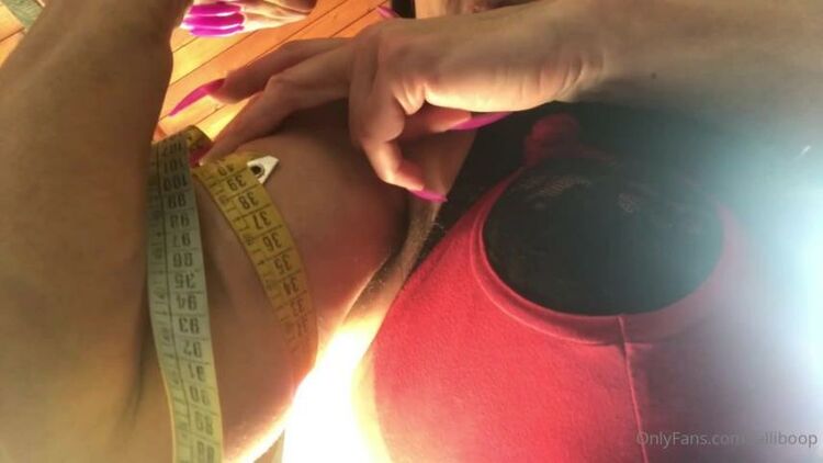 Lalliboop / Onlyfans - how exactly is my bicep the test of the tape measure the one i always ask when you send 30-11-2020 - Fetish