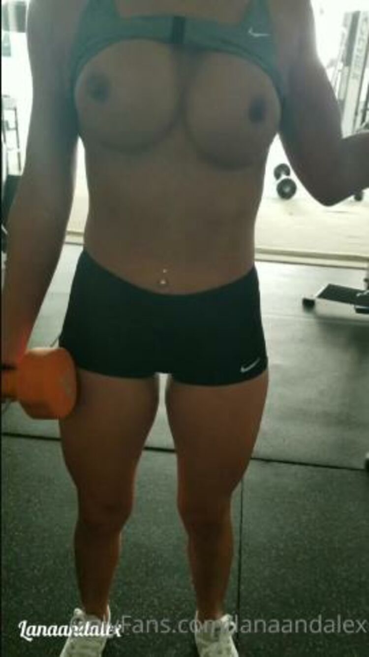 Lana - lanaandalex / Onlyfans Lanaandalex - sexy workout who is motivated go to the gym with me 25-03-2022 - Sexy