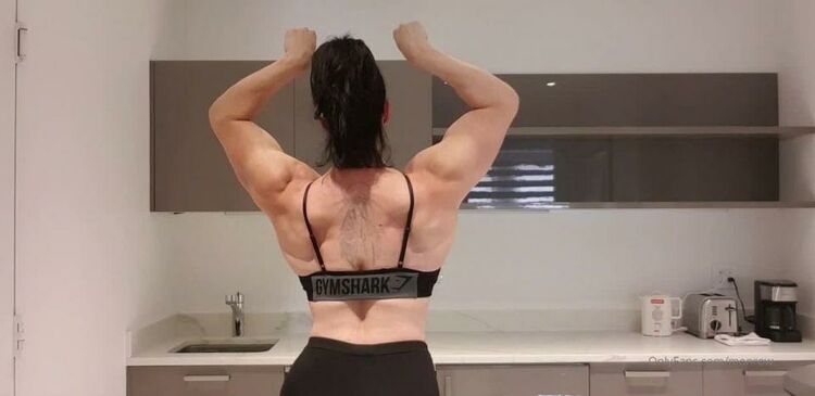 Miss Maria - maria wattel / Onlyfans Maria - wattel - a quick shot before heading to the gym again xoxo miss monrow 30-07-2019 - Fetish