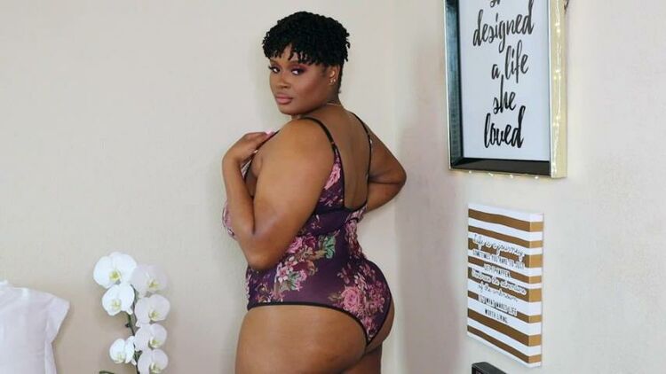 Curvygirlnxtdoor / Onlyfans - whos ready for spring i sure am here are some of my picks from shein f 11-03-2021 - Fetish