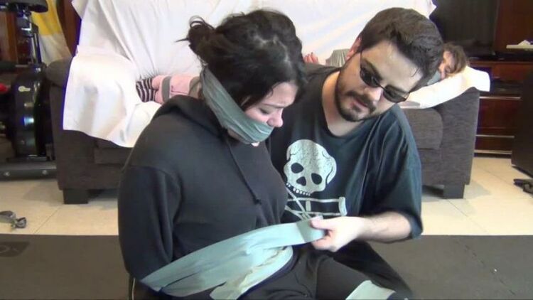 Spanish Ties – Nene and Mar Tied up and Gagged by an Intruder