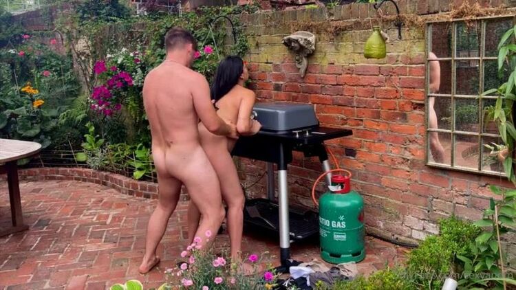 Onlyfans - Sexyandmarried - Outdoor Pregnant Sex - FullHD 1080p