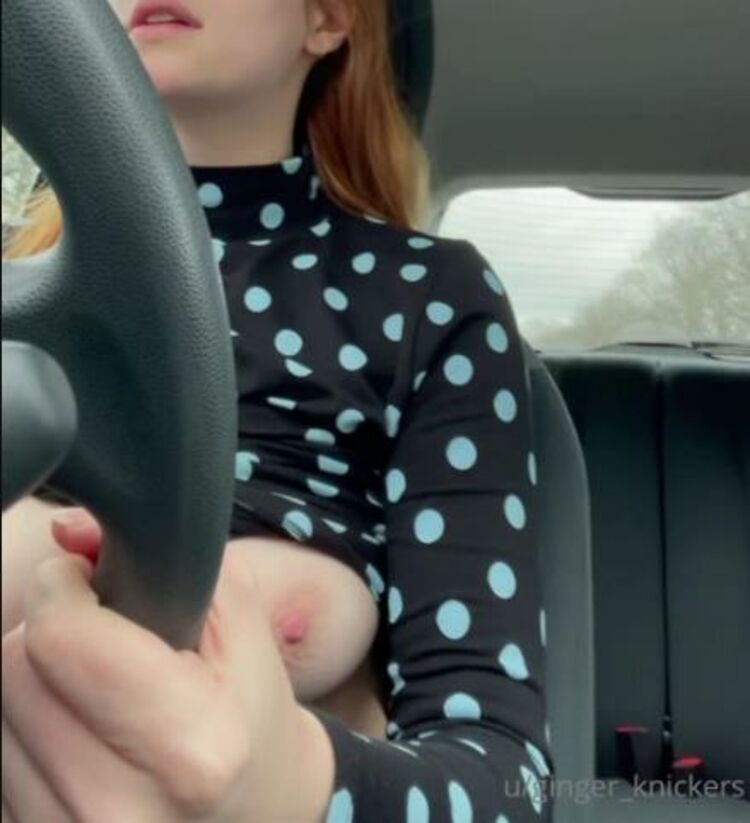 Rosie - gingerknickers / Onlyfans Gingerknickers - only the safest driving from me i know you think its sexy when i change gears 21-01-2021 - OnlyFans