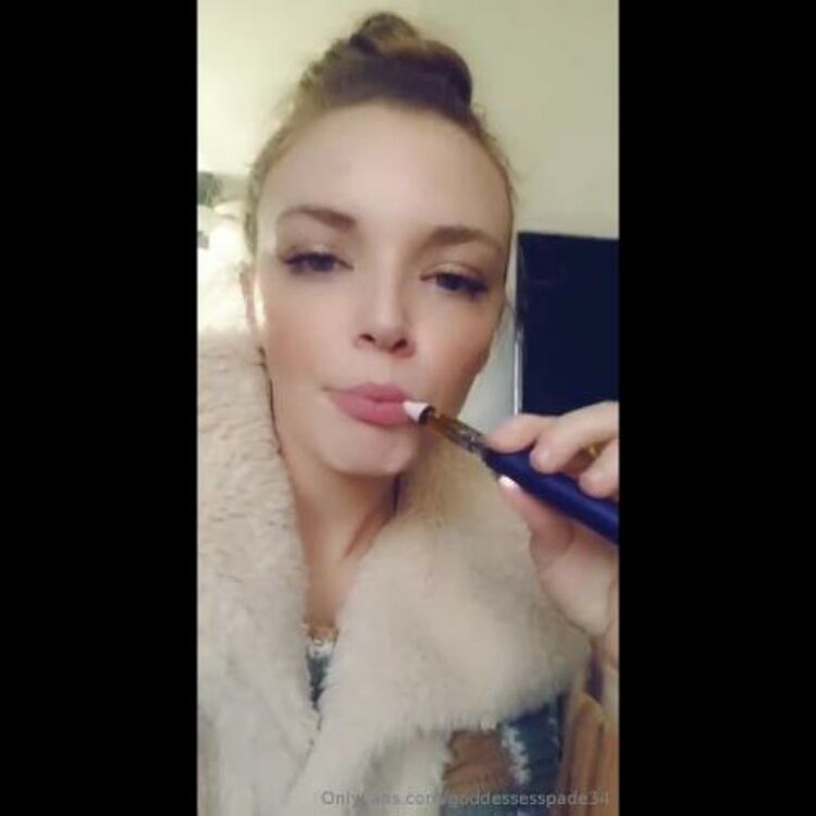 The Dysnie Princess - goddessesspade34 / Onlyfans Goddessesspade - im upset my pink thc pen broke which cuck is gonna replace it 31-12-2019 - OnlyFans