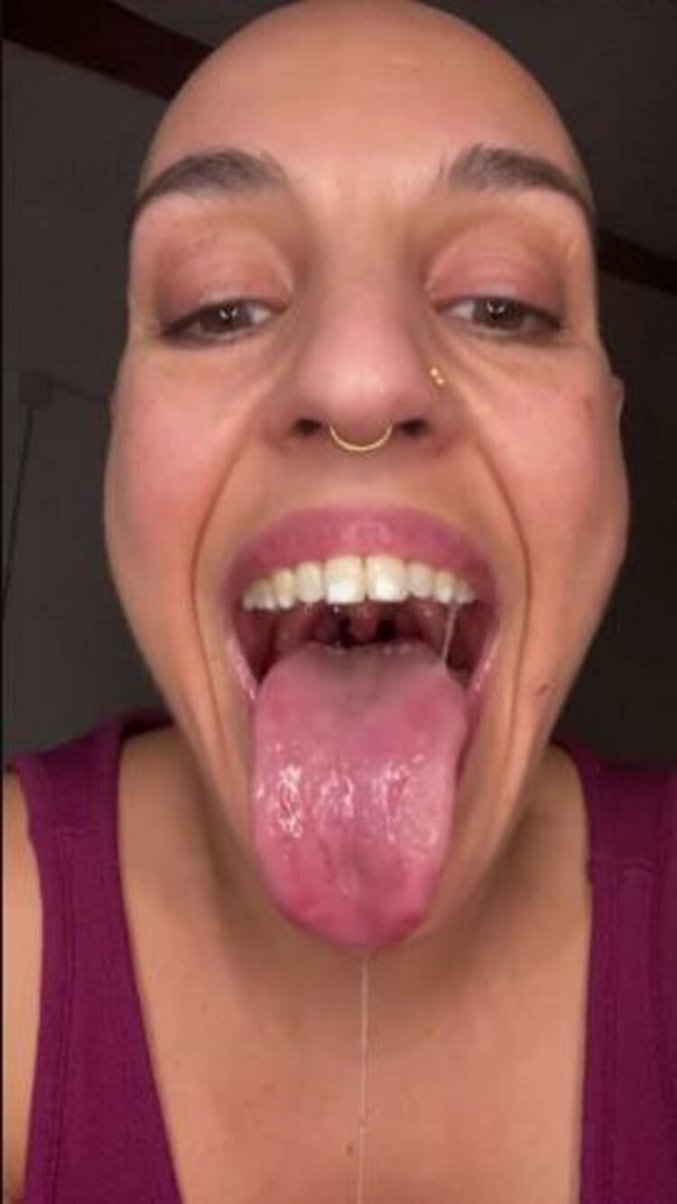 emprexkala / Manyvids Thick drooling and licking fingers - Tongue