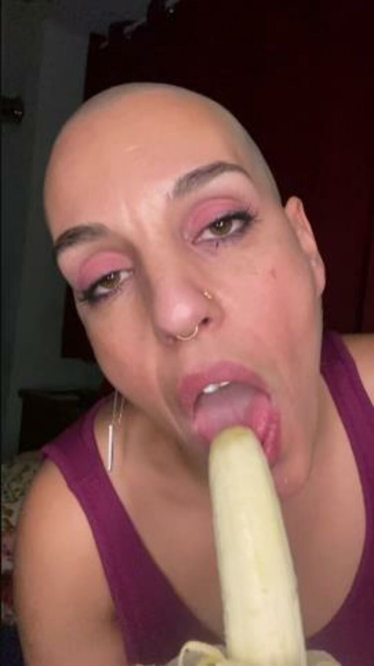 emprexkala / Manyvids What if it was your dick - Blowjob