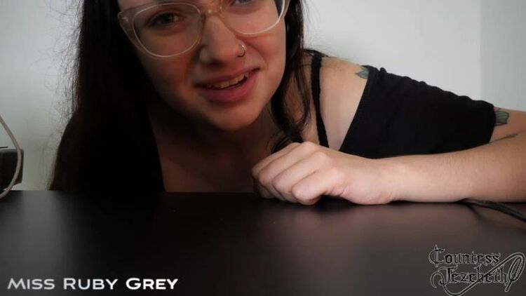 Countess Jezebeth, Miss Ruby Grey - Double Giantess Revenge