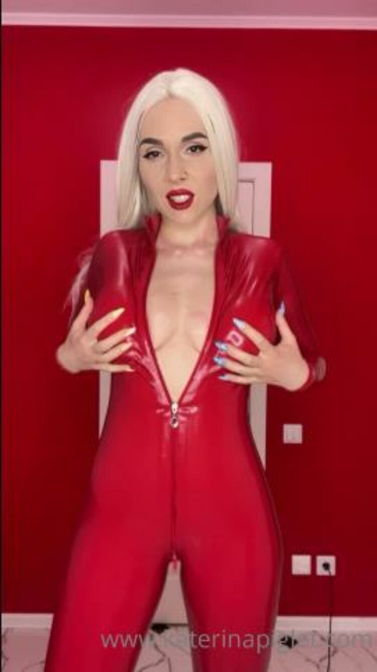 Katerina Piglet / Onlyfans Katerinapiglet - i finally have this catsuit and thanks to you i am very happy tha 06-04-2021 - OnlyFans