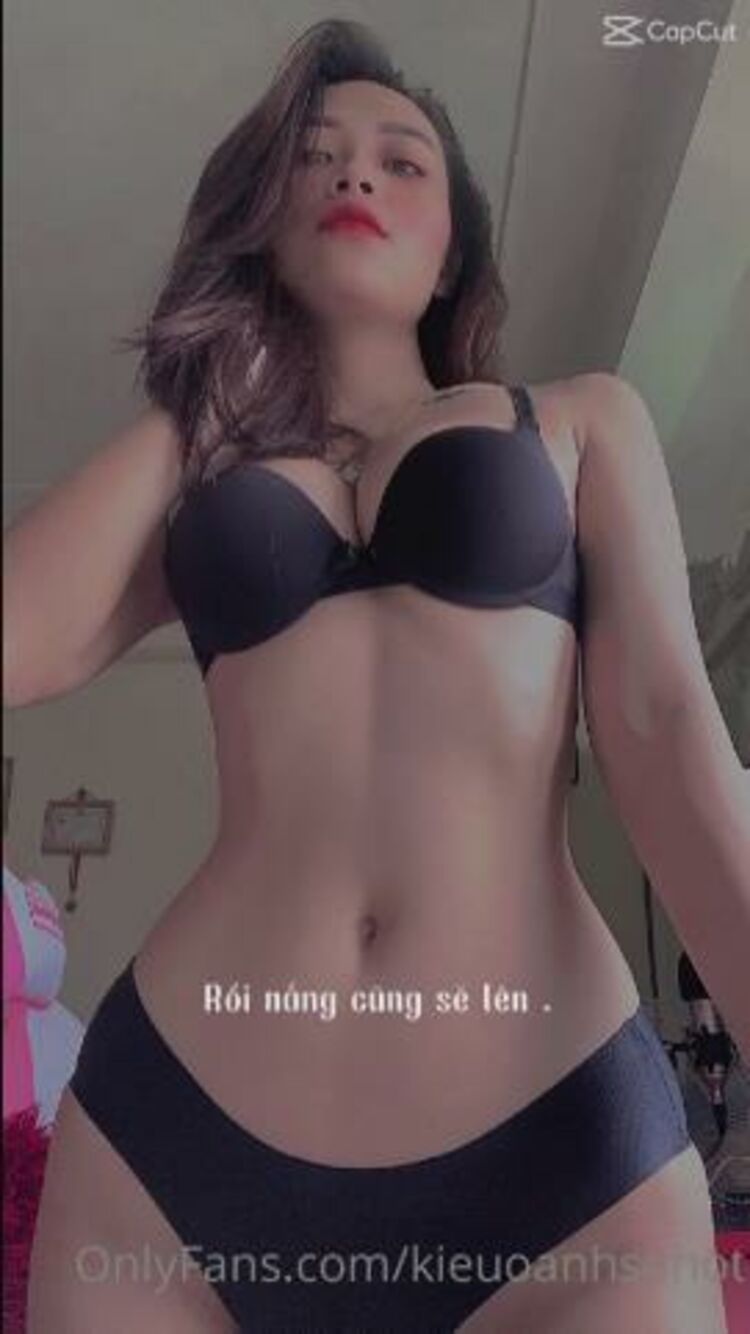 Kiều Oanh - kieuoanhsohot / Onlyfans Kieuoanhsohot - v nh c em i nha 03-01-2022 - OnlyFans