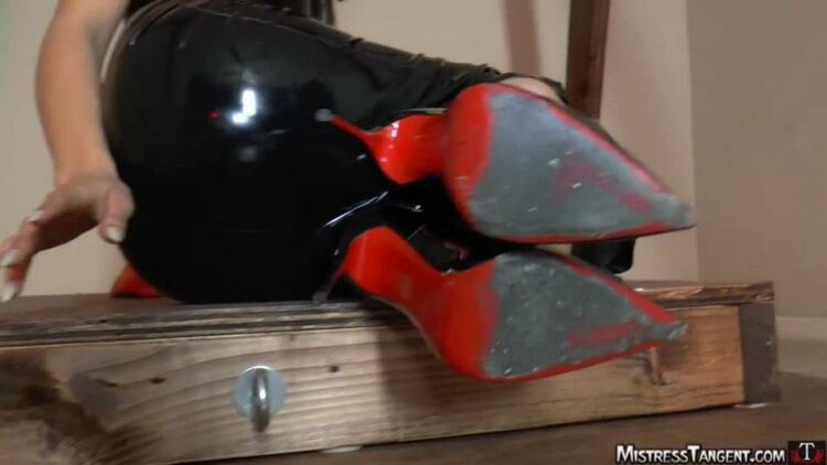 Mistress Tangent – Keep On Licking – Shoe Worship, POV