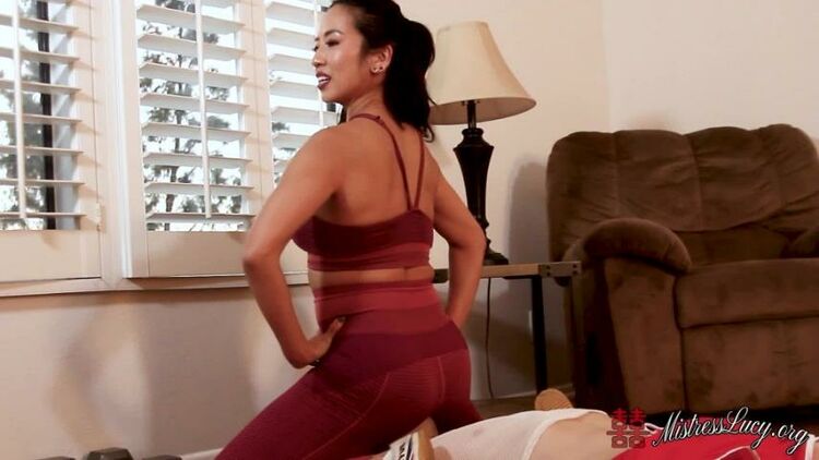 [Femdom 2020] Lucy Khan – Asian Femdom Fitness Facesitting [FACE SITTING]