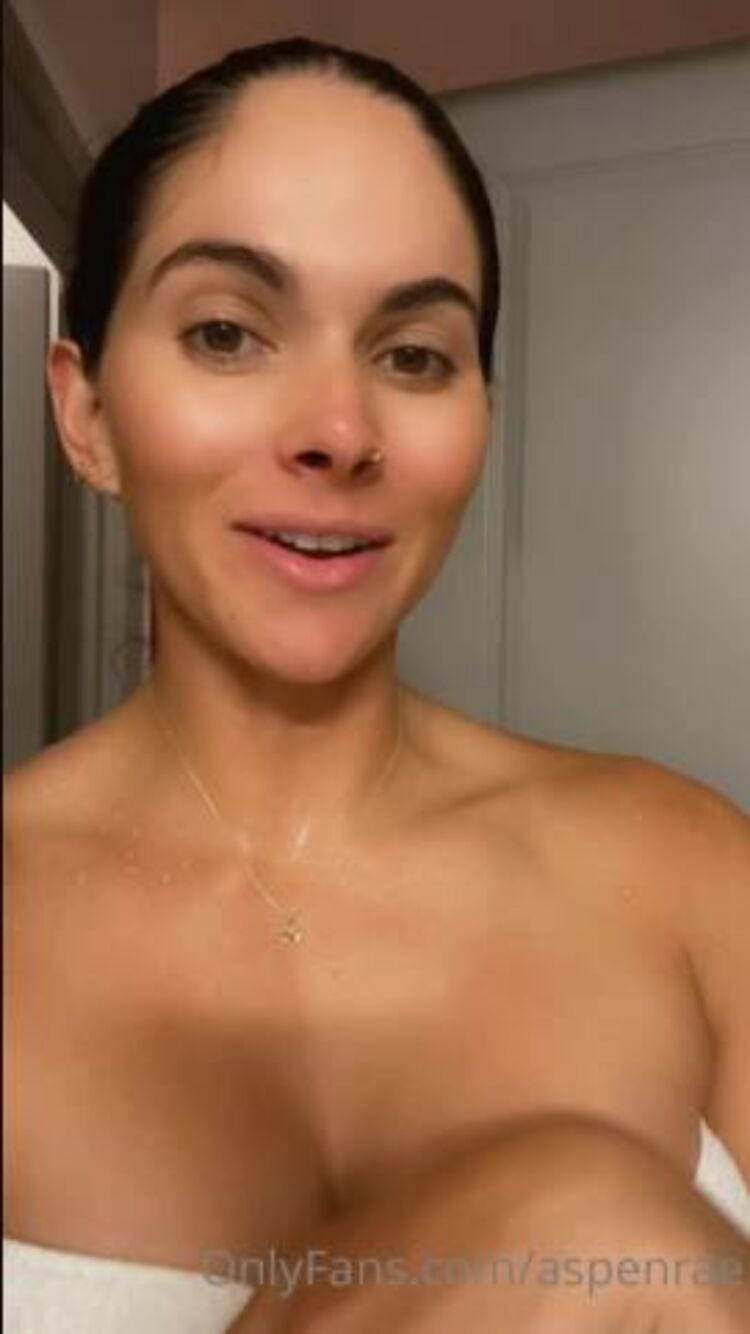 Aspen Rae / Onlyfans Aspenrae - real life update yall i cant believe im doing this still i want to thank you fr 22-07-2021 - Fetish