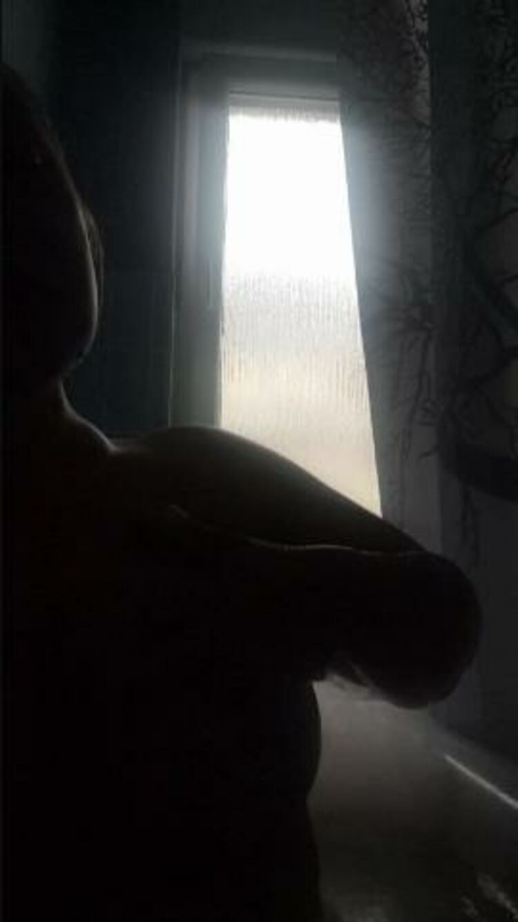 Lily Marie - lilymariemfc / Onlyfans Lilymariemfc - my phone was overwhelmed by that lighting situation 03-10-2021 - Fetish