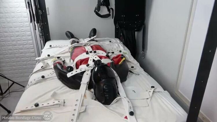 Hinako House Of Bondage: Segufix Bondage With A Viking Diving Suit