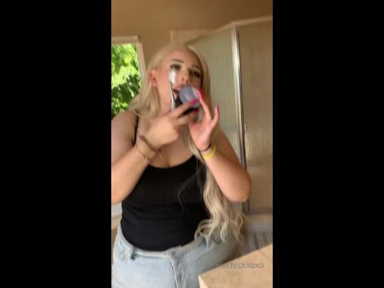 Pixiechickxoxo / Onlyfans - what that mouth do 21-08-2019 - Mouth