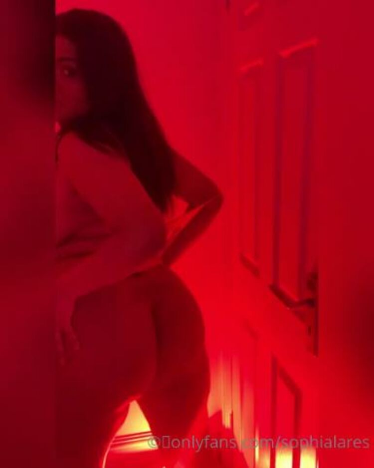 Sophialares / Onlyfans - find me at the redlight 16-07-2020 - Fetish