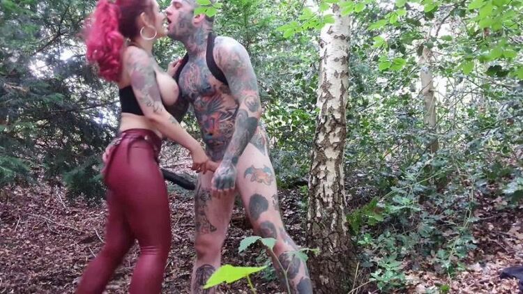 Ruby Onyx - Pegging My Slut In The Woods - FullHD 1080p