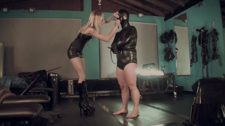 Femdom extrem – Humiliation, Bondage