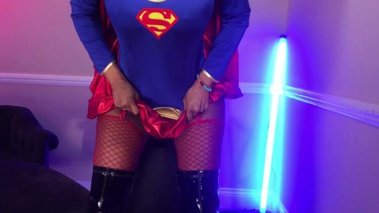 Sophialares / Onlyfans - last night outfit supergirl 30-10-2017 - Girl