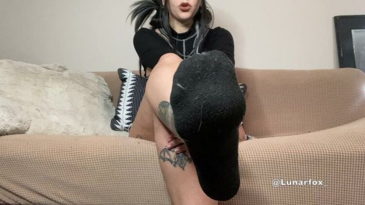 Lunar Nymph – 178. Get off to my feet instead of your girlfriends – Footworship, Femdom Pov