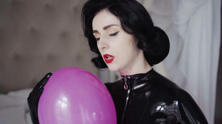 Miss Ellie Mouse – Balloons and Latex ASMR – Fetish, Femdom Pov