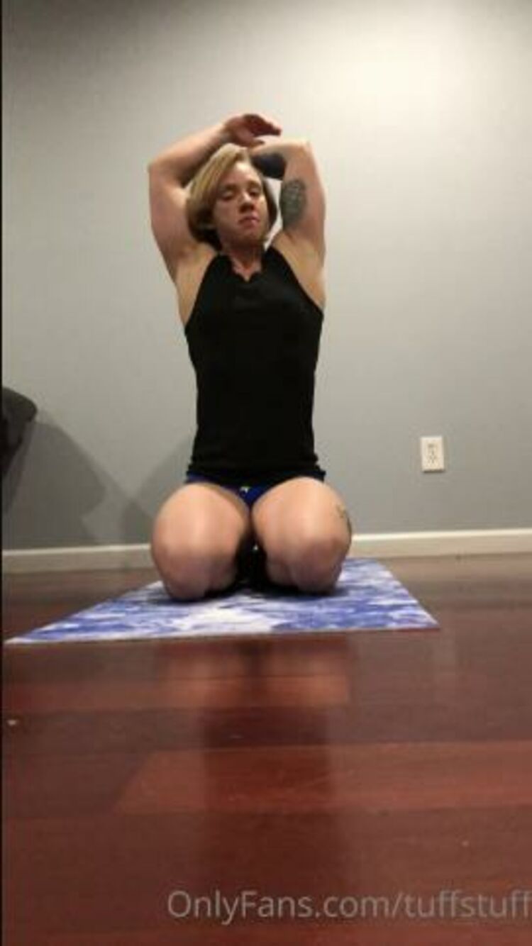 Tuffstuff / Onlyfans - flexible isnt how i would describe myself but im working on it lol 17-12-2020 - Fetish