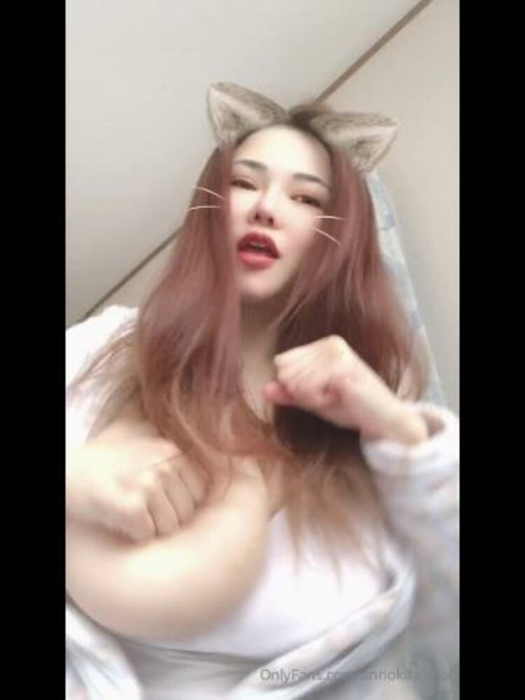 Anri Okita - anriokita real / Onlyfans Anriokitareal - short video good morning sexy boys meow 22-04-2020 - Sex