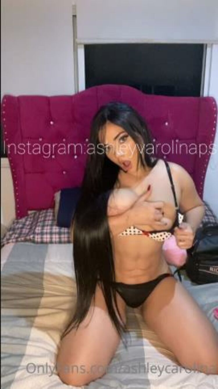 Ashley Carolina / Onlyfans Ashleycarolina - buenos das mis amores por aqu su diosita de carne y hueso donde me hecha tu lechita 12-06-2020 - Fetish